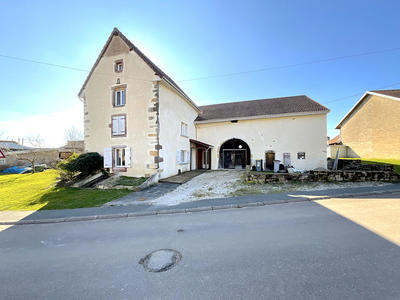 Maison - 164 m² - 8 pièces