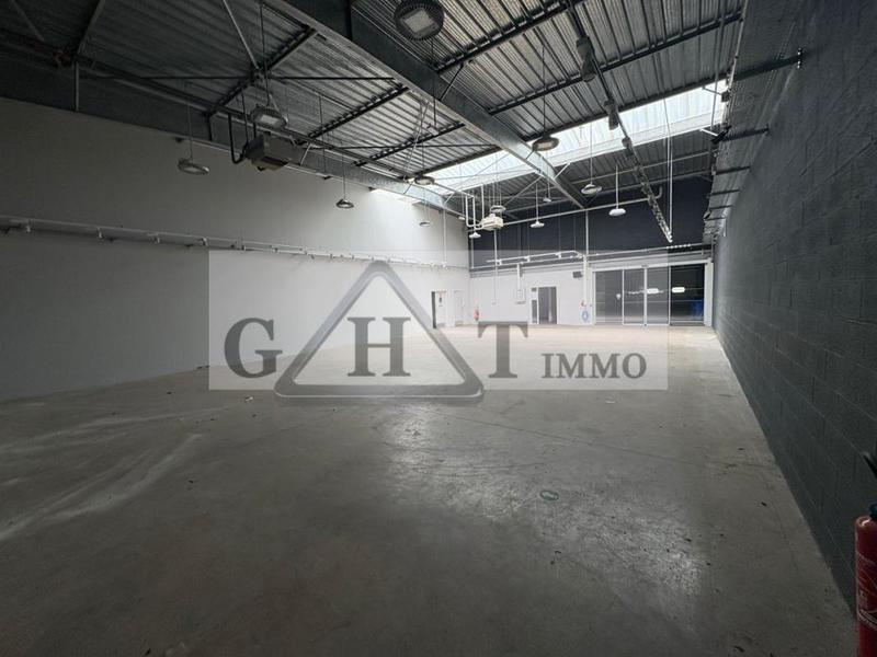 Entrepôt - 475 m²