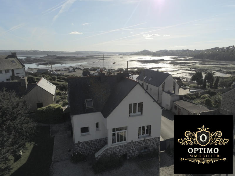 Maison traditionnelle - 133 m² - 5 pièces