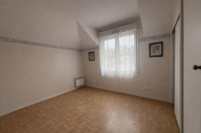 Appartement - 84 m² - 4 pièces