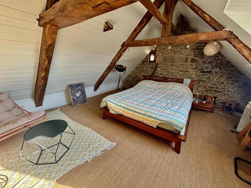 Maison en pierre - 175 m² - 6 pièces