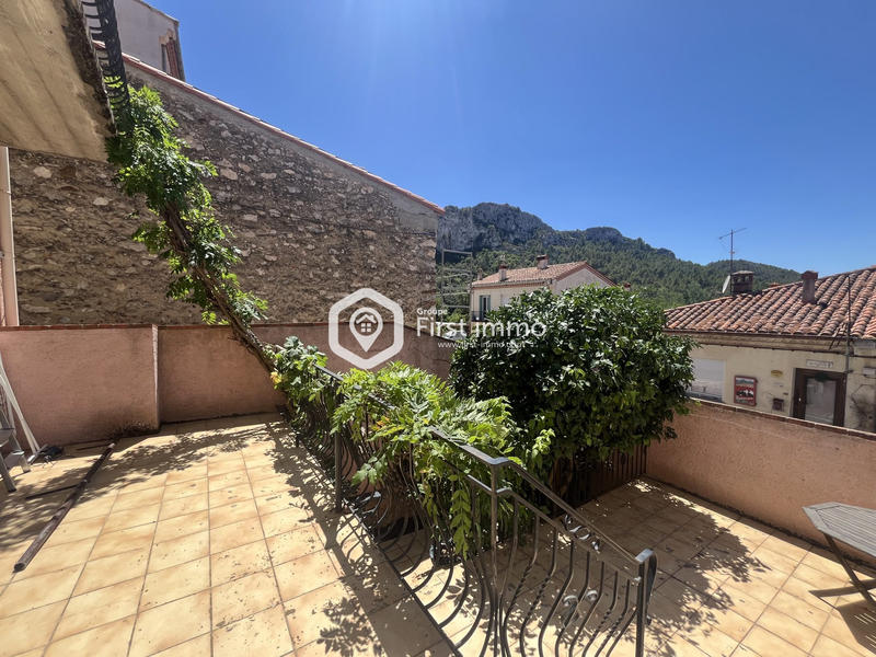 Maison - 104 m² - 4 pièces