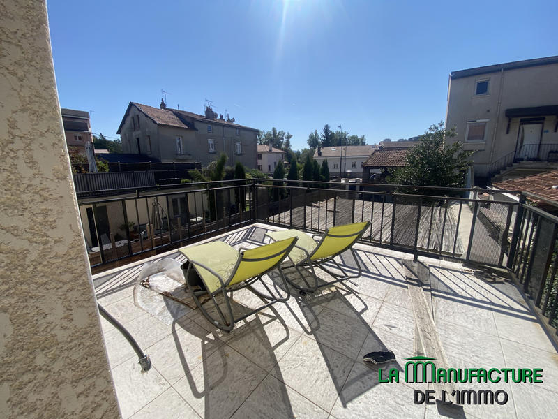 Appartement - 77 m² - 4 pièces