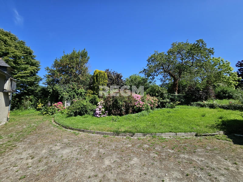 Propriété - 193 m² - 7 pièces