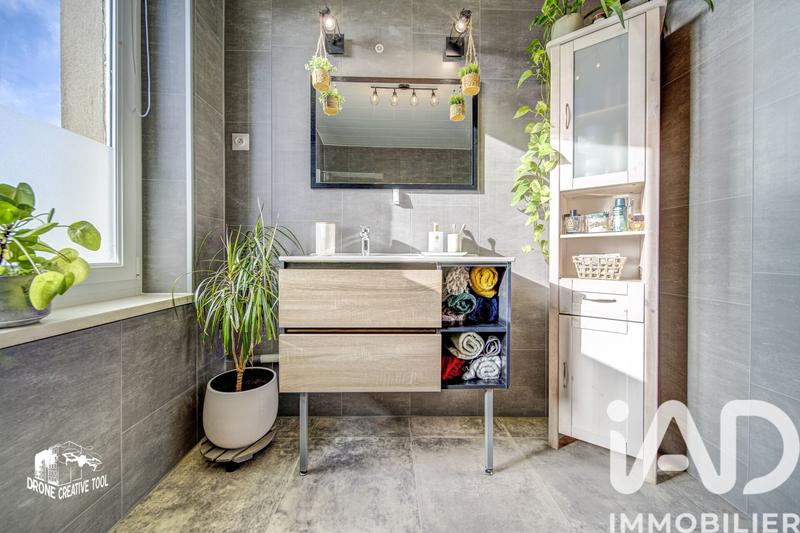 Maison - 82 m² - 4 pièces