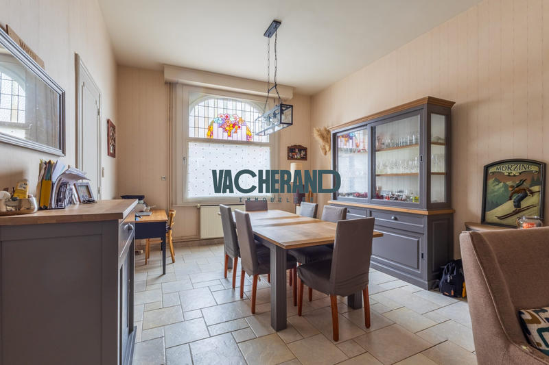 Maison ancienne - 200 m² - 7 pièces