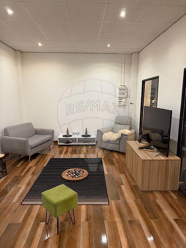 Maison - 191 m² - 6 pièces