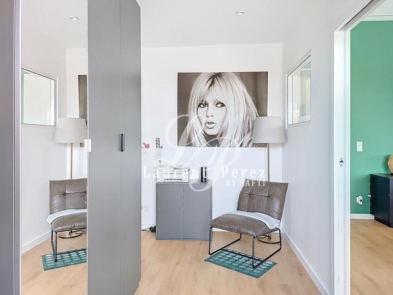 Appartement - 122 m² - 4 pièces