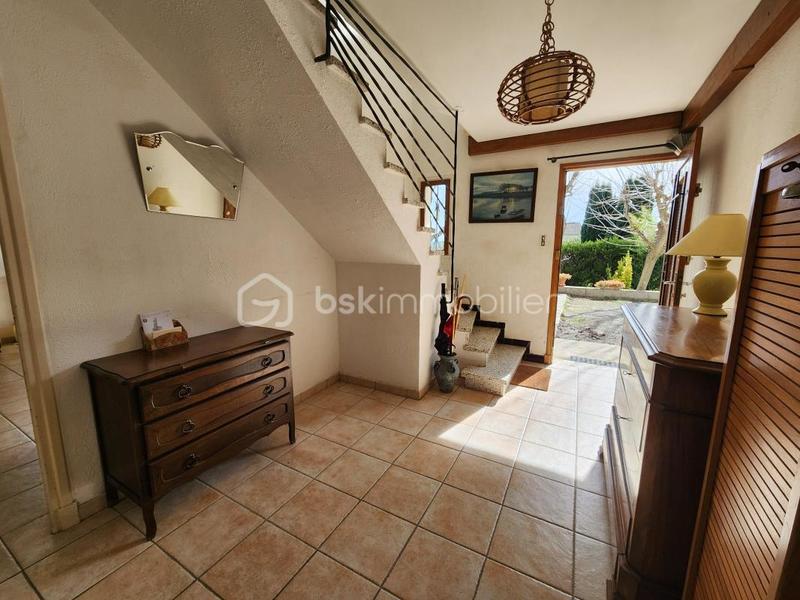 Maison - 153 m² - 8 pièces