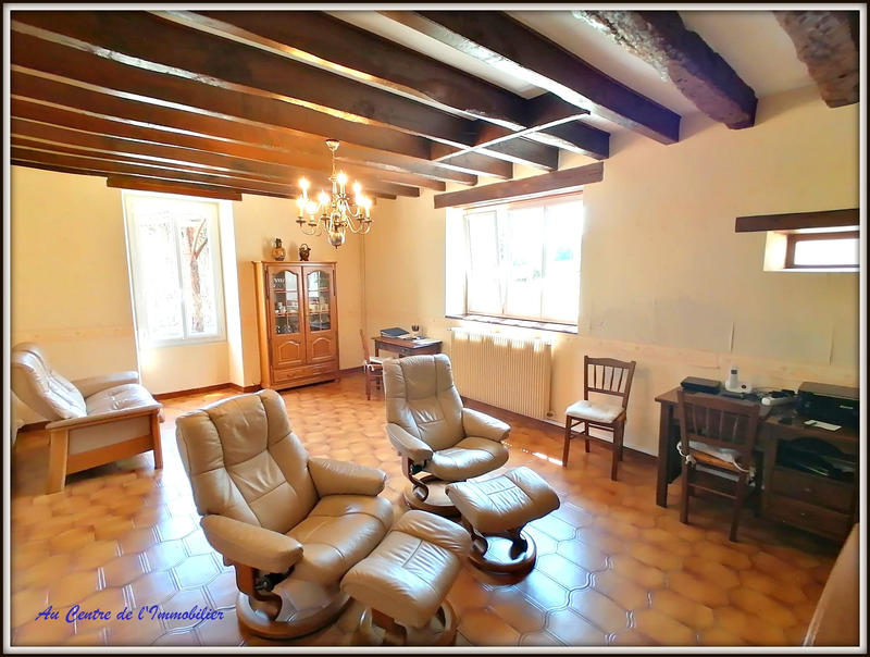 Maison - 228 m² - 4 pièces