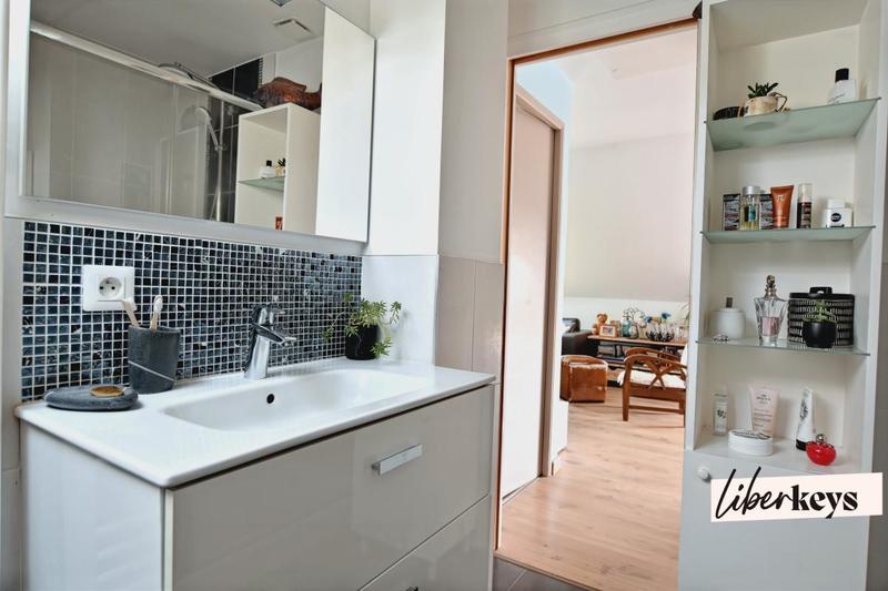 Appartement - 97 m² - 4 pièces
