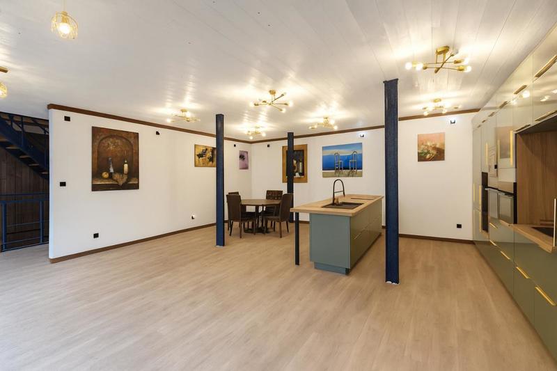 Local commercial - 750 m²