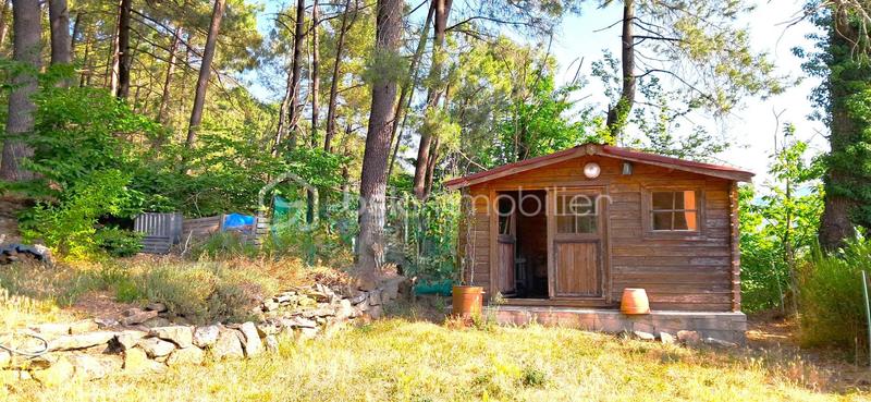 Maison traditionnelle - 169 m² - 6 pièces