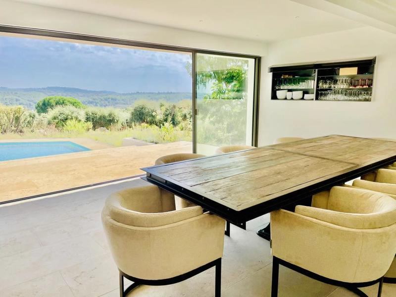 Villa - 166 m² - 4 pièces