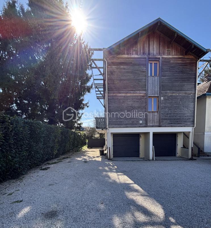 Maison - 98 m² - 6 pièces