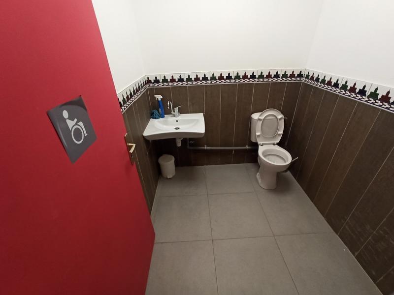 Local commercial - 440 m²