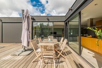 Maison - 160 m² - 5 pièces