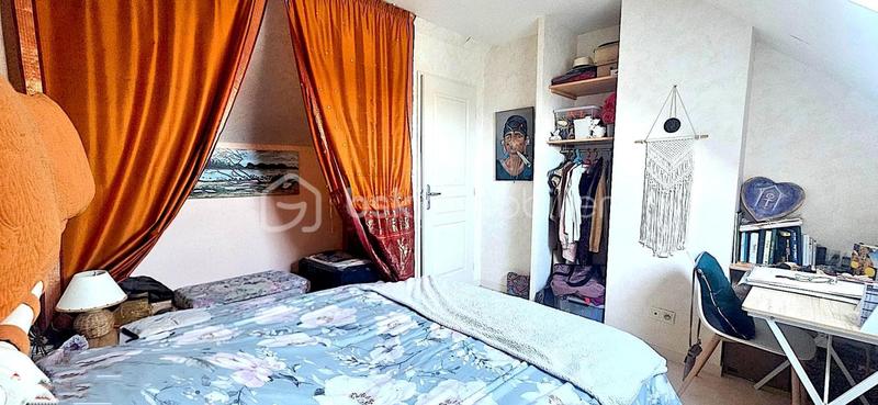 Maison traditionnelle - 110 m² - 5 pièces