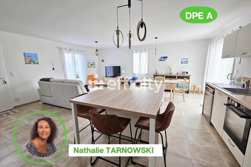 Maison - 94 m² - 4 pièces