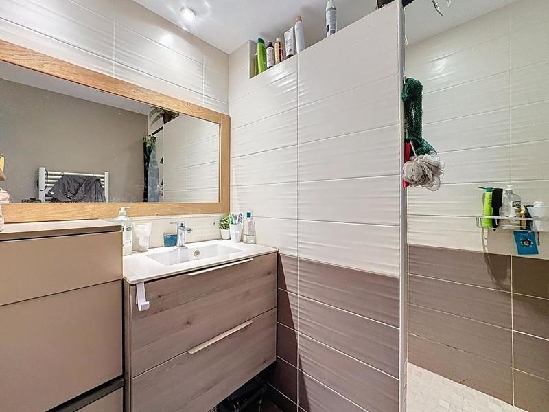 Appartement - 69 m² - 3 pièces