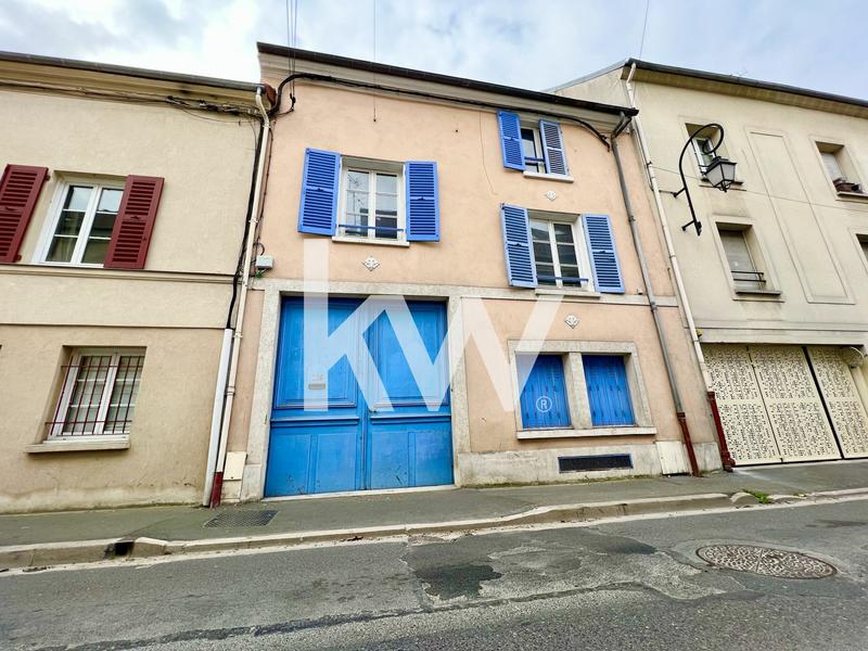 Demeure - 160 m² - 6 pièces