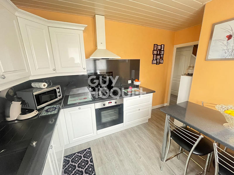 Maison - 66 m² - 5 pièces