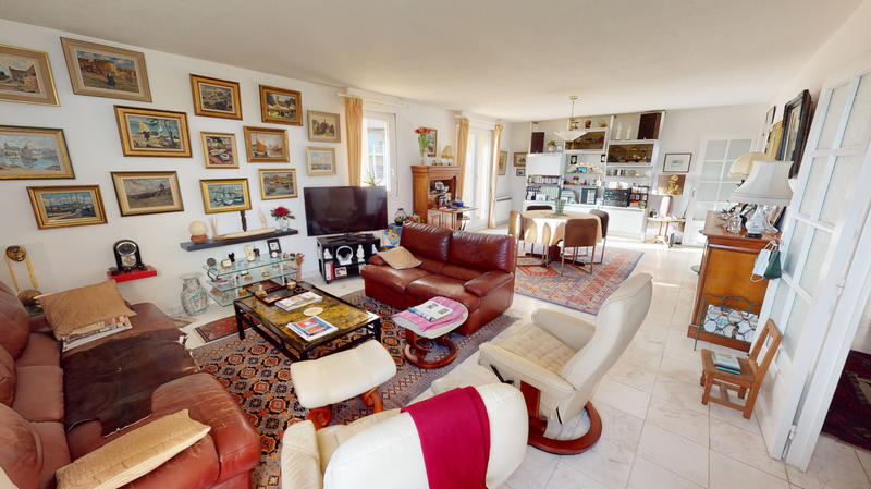 Appartement - 127 m² - 5 pièces