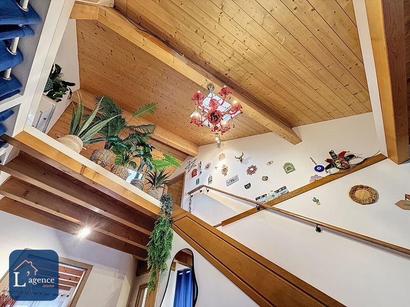 Maison - 106 m² - 4 pièces