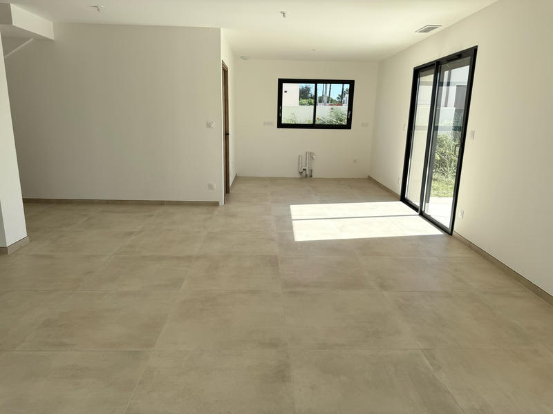 Maison - 123 m² - 4 pièces