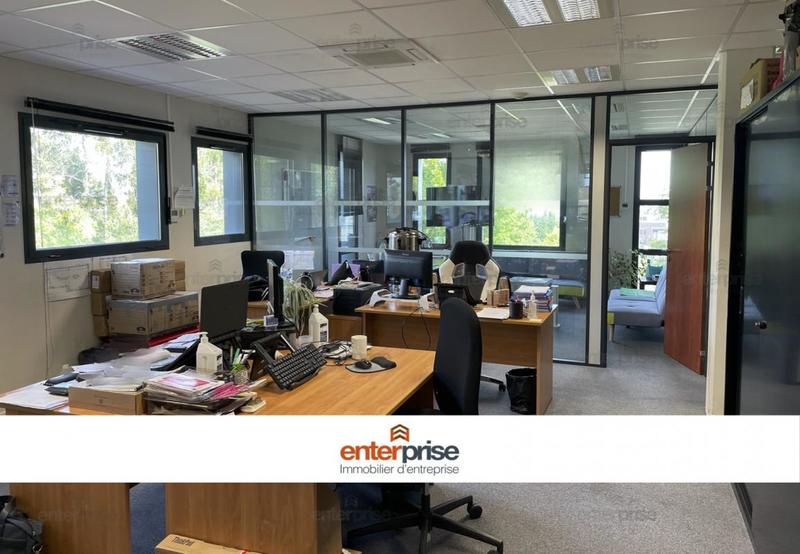 Bureau - 440 m²