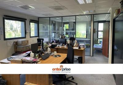 Bureau - 440 m²
