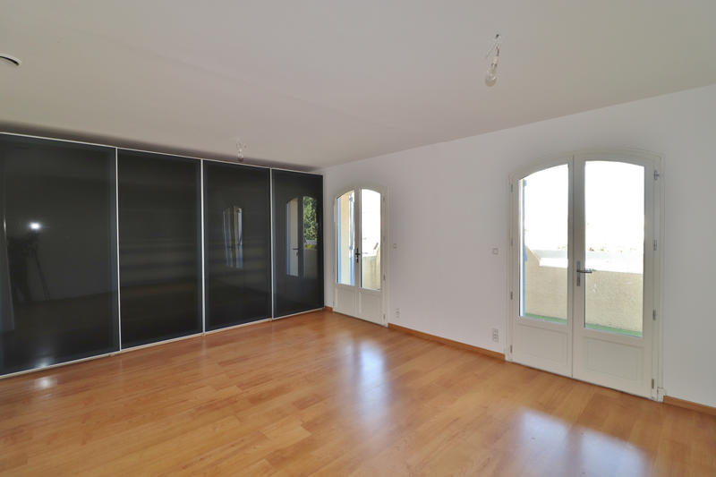 Villa - 225 m² - 7 pièces