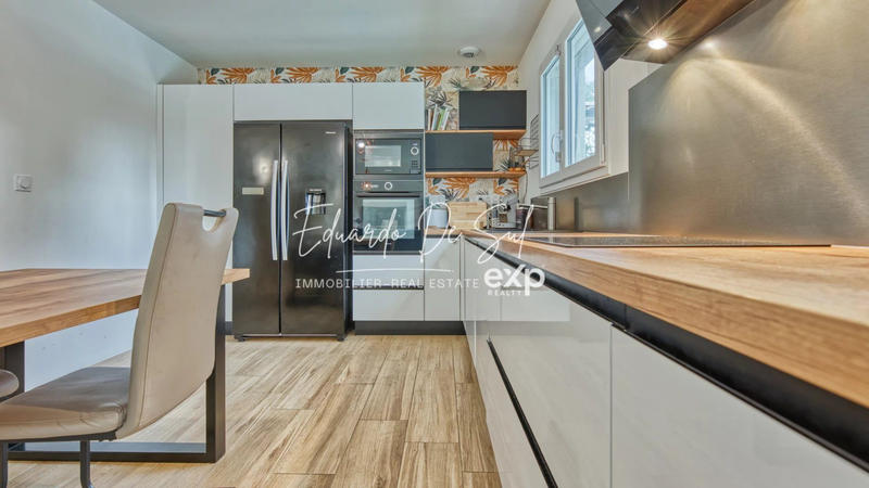 Maison - 113 m² - 6 pièces