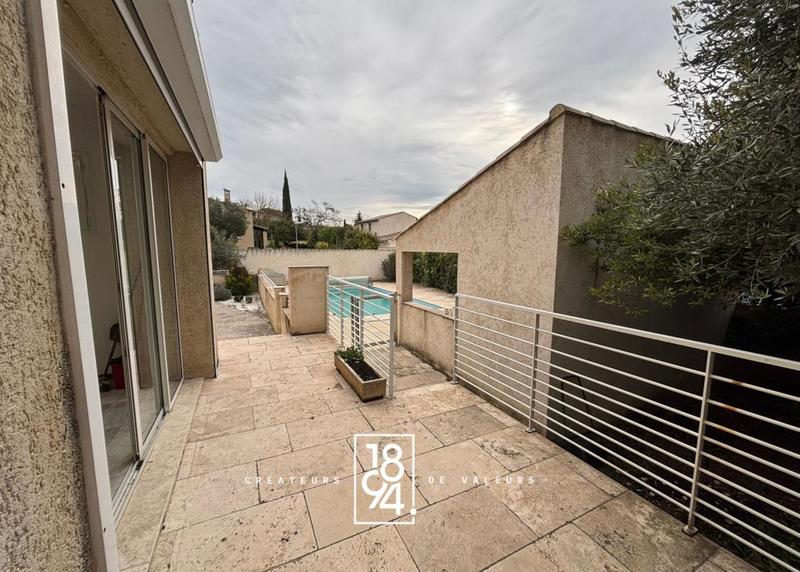 Maison - 143 m² - 5 pièces