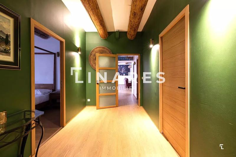 Appartement - 120 m² - 4 pièces