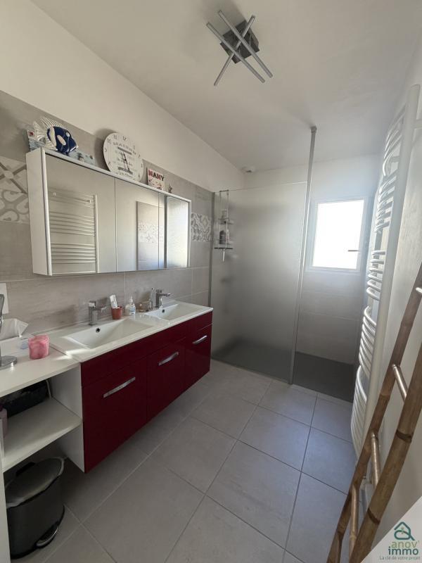 Pavillon - 100 m² - 4 pièces