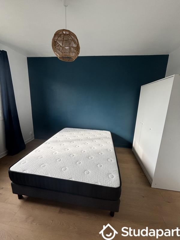 Chambre - 9 m² - 1 pièce