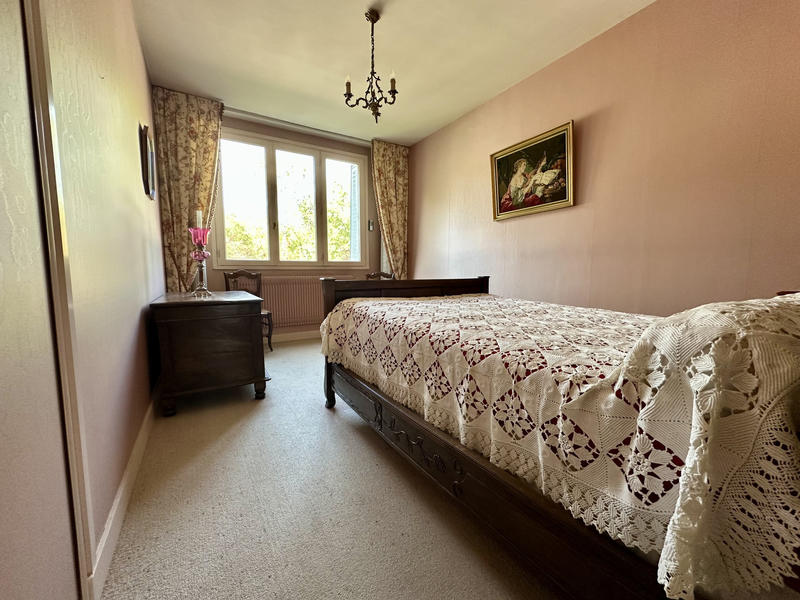 Appartement - 103 m² - 5 pièces