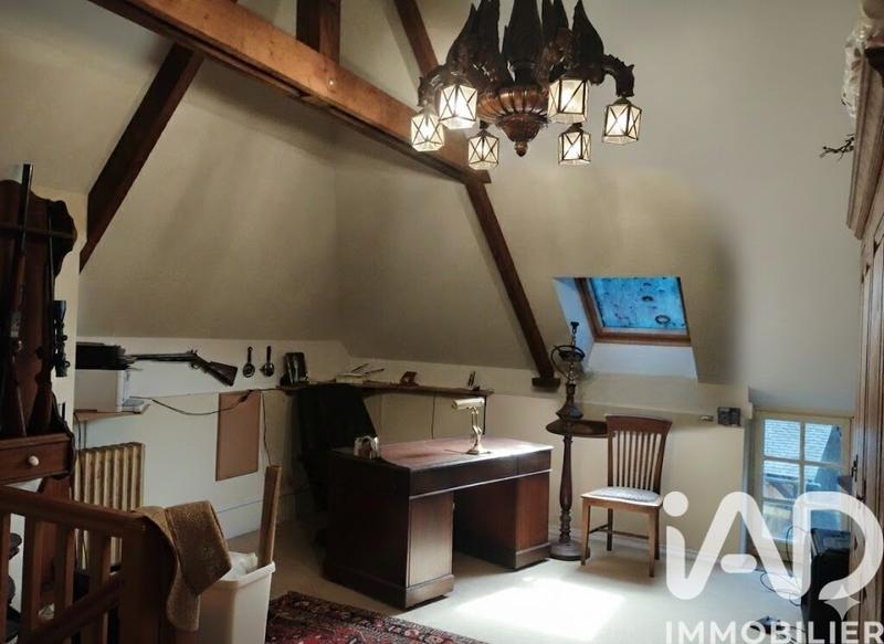 Maison - 230 m² - 10 pièces