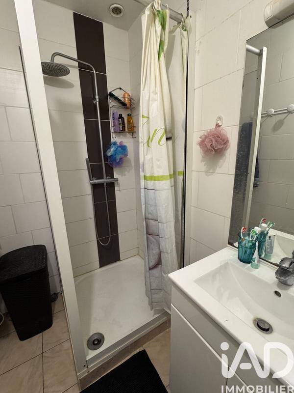 Maison - 210 m² - 9 pièces