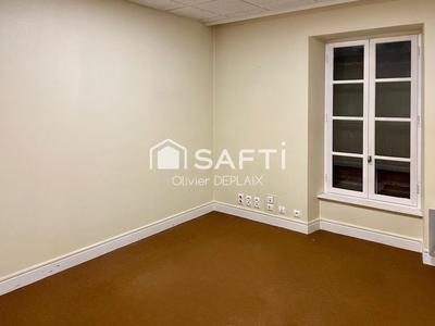 Bureau - 225 m² - 9 pièces