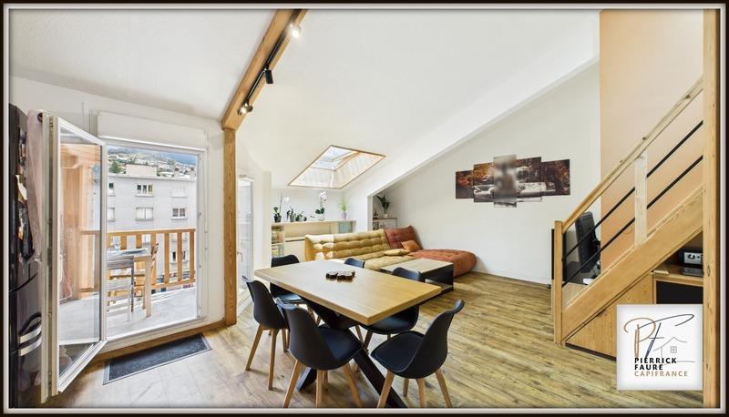 Duplex - 133 m² - 6 pièces