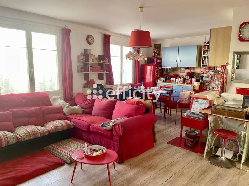 Maison - 105 m² - 5 pièces