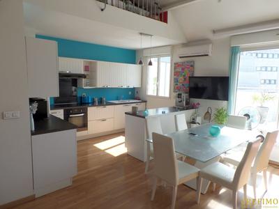 Appartement - 87 m² - 4 pièces