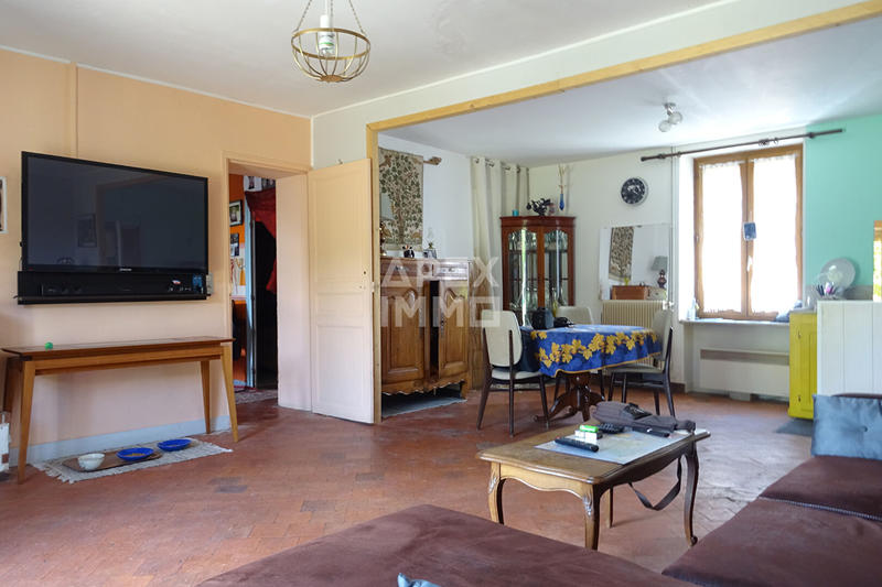 Maison - 98 m² - 4 pièces