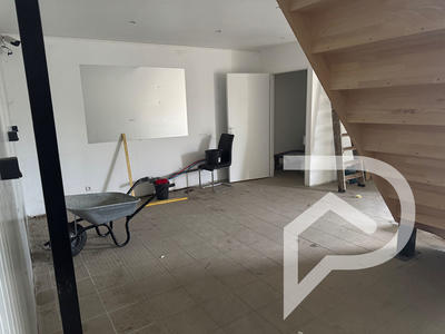 Local commercial - 220 m²