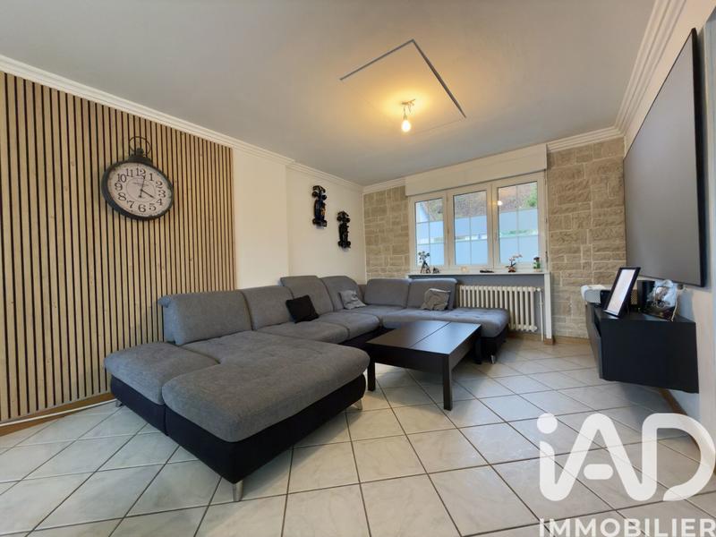 Maison - 80 m² - 5 pièces
