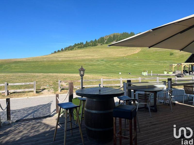 Local commercial - 157 m²