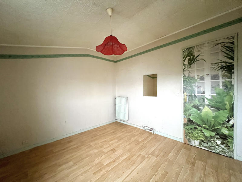 Maison - 83 m² - 4 pièces