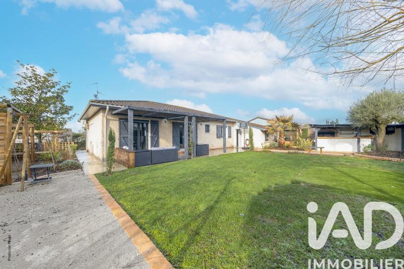 Maison - 120 m² - 5 pièces